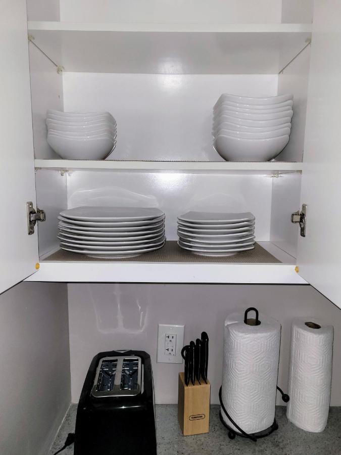 Apartment With Brand New Furniture And Large Parking West Seneca Exterior foto